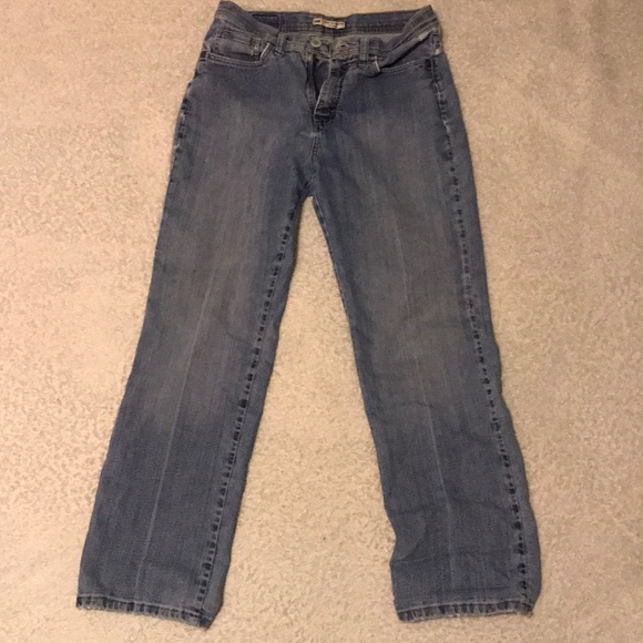 Lee Classic Fit Straight Leg Mom Jeans - Picture 2 of 2